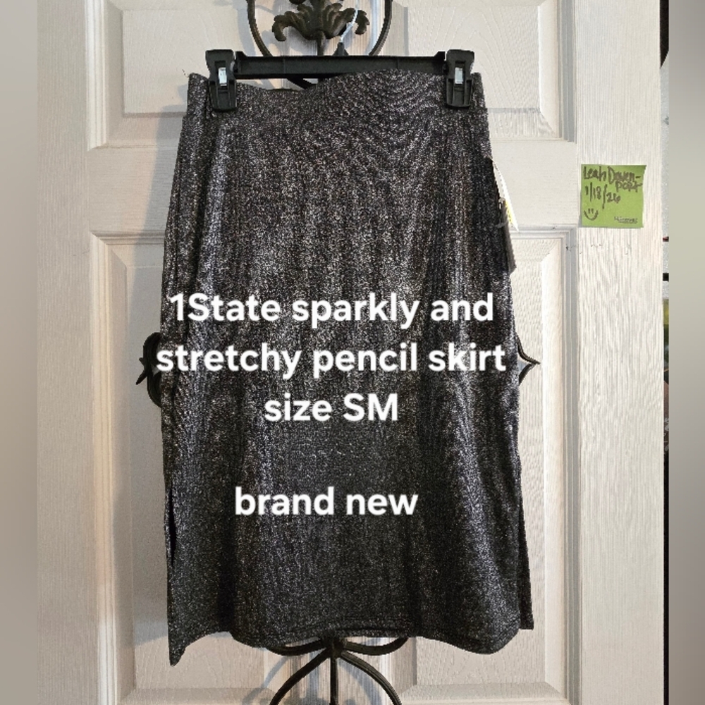 1State Sparkly Black Pencil Skirt